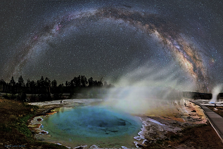 Milky Way over a hot spring @ Yellowstone